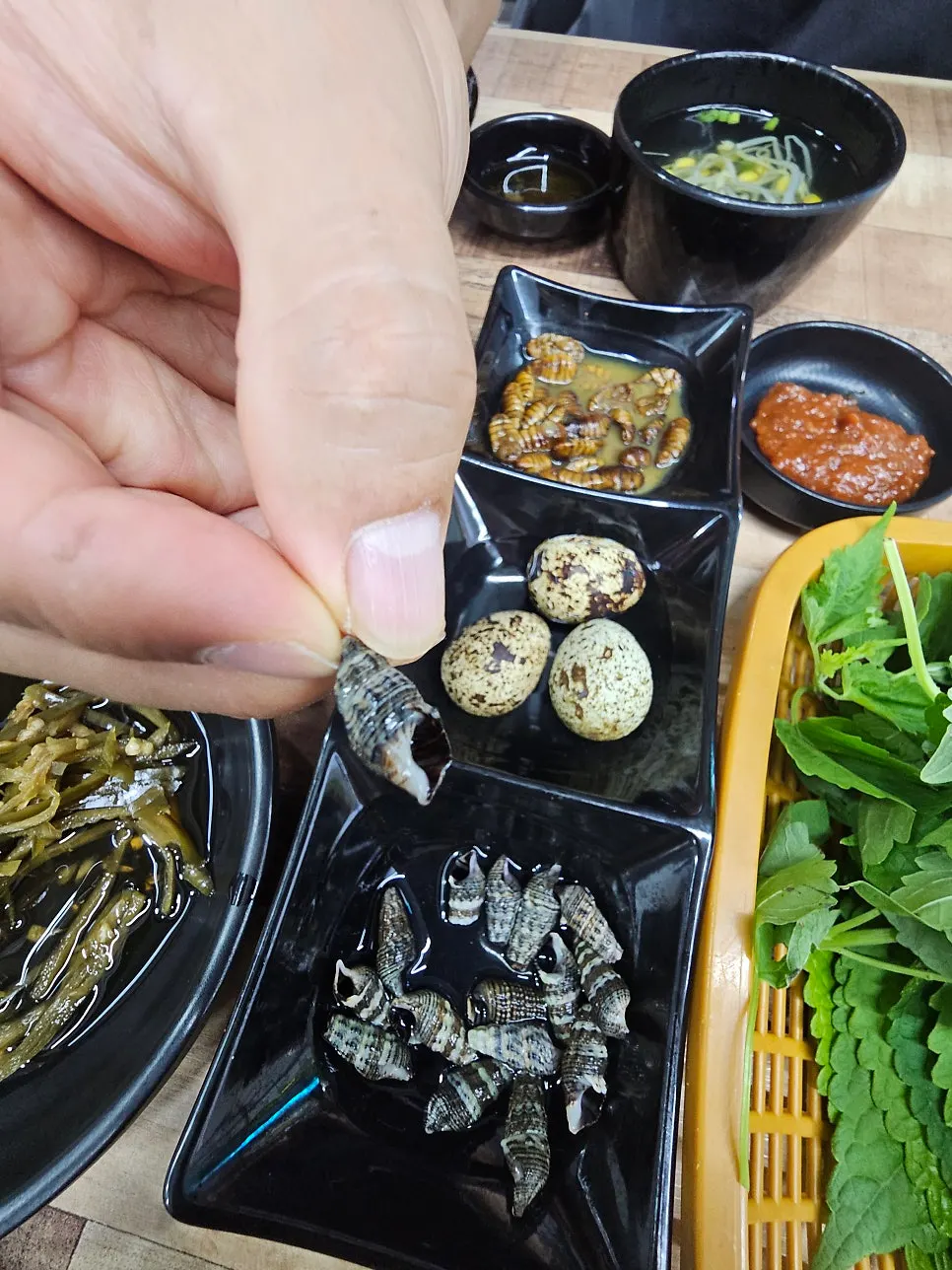 Self-serve corner with mint leaf and vegetables