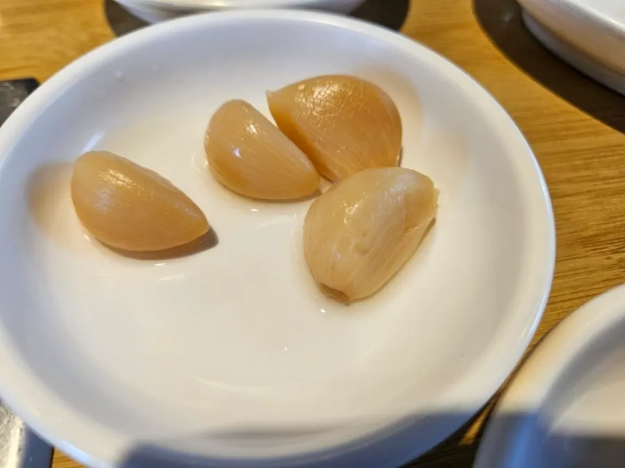 Basic side dishes for a kimchi jjigae meal