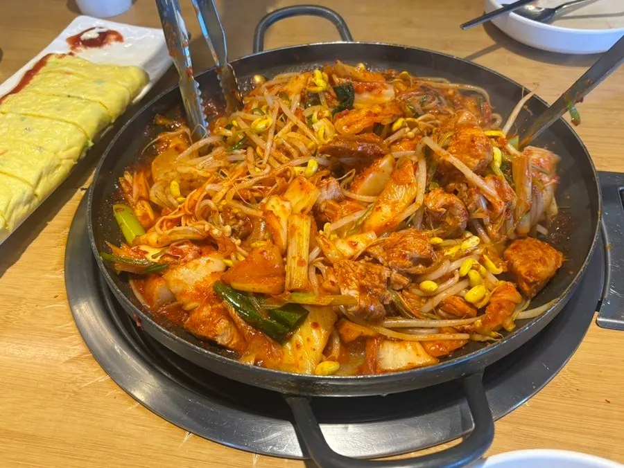 Warming, spicy pork duruchigi