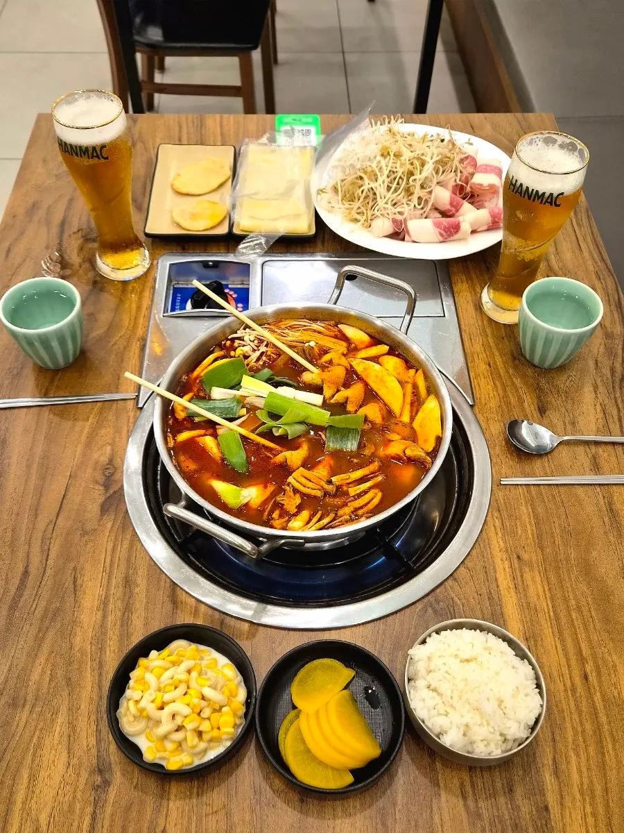 한맥 생맥주 한 잔