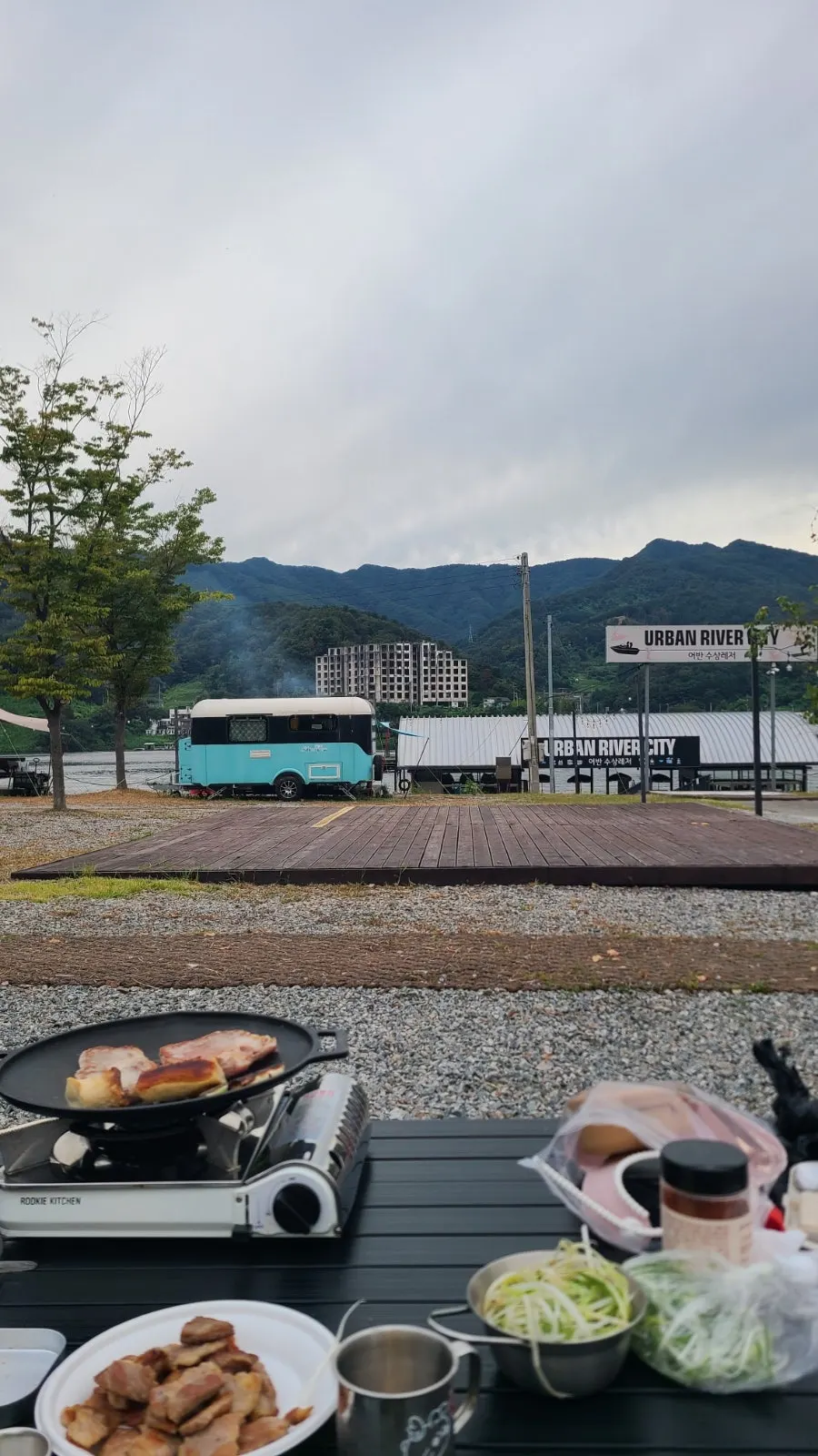 R8 riverview gravel site overlooking the Bukhangang River