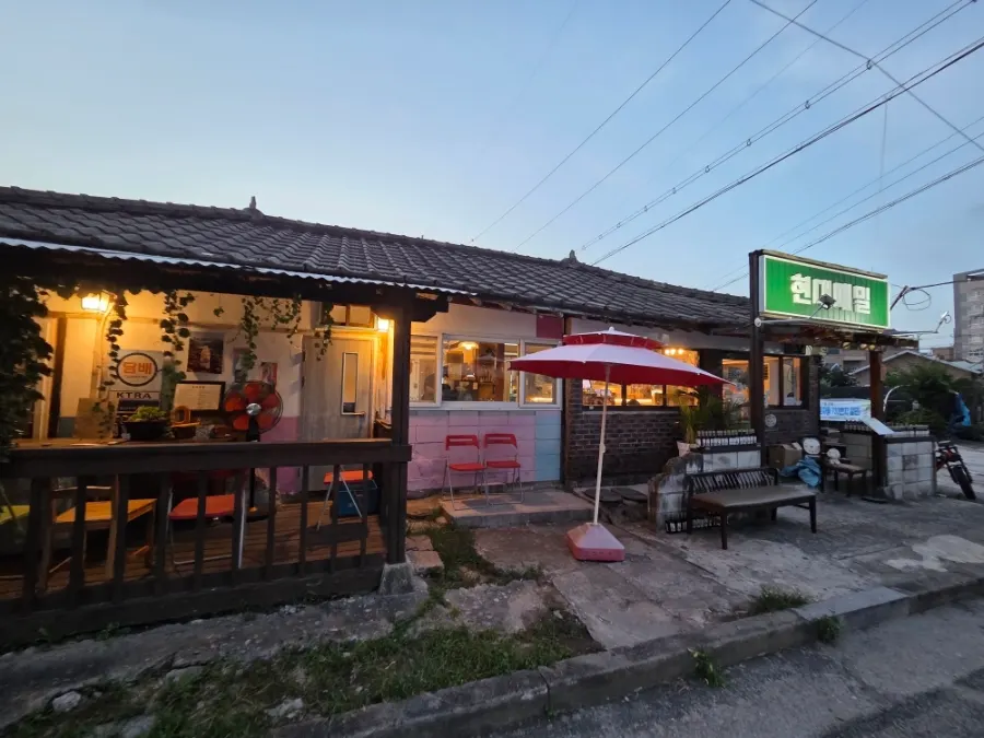 춘천 현대메밀 매장 외부 모습
