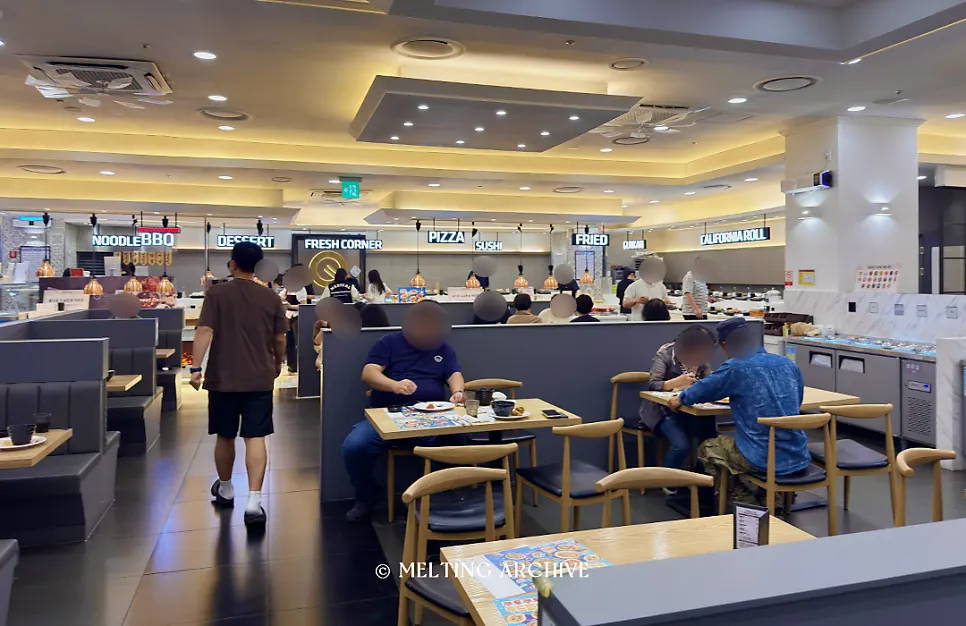 View of the buffet corner at QooQoo Chuncheon Branch