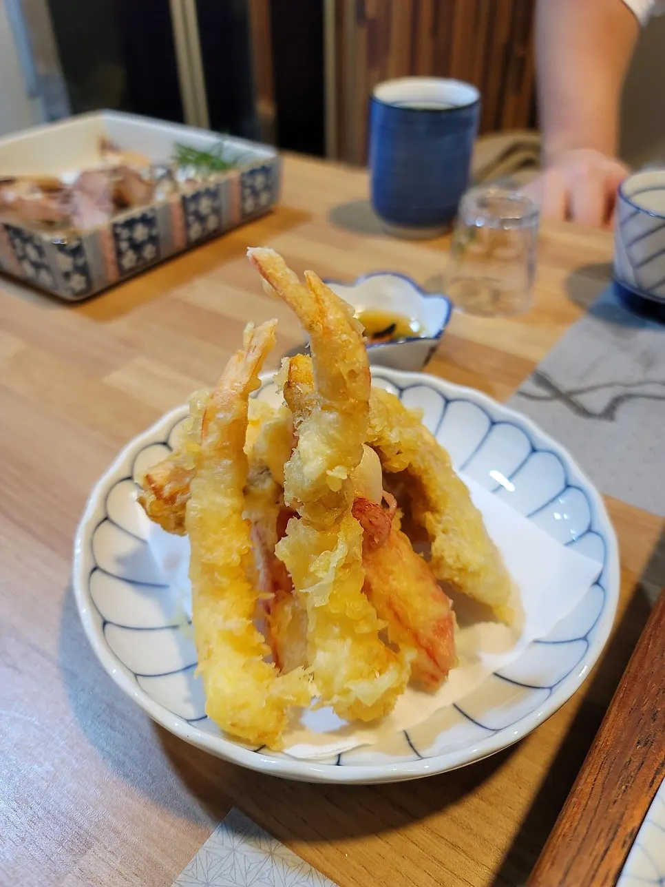 Tuna sushi topped with wasabi