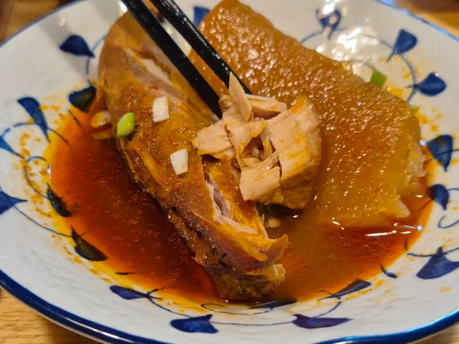 무와 참치살을 조린 칼칼한 참치조림