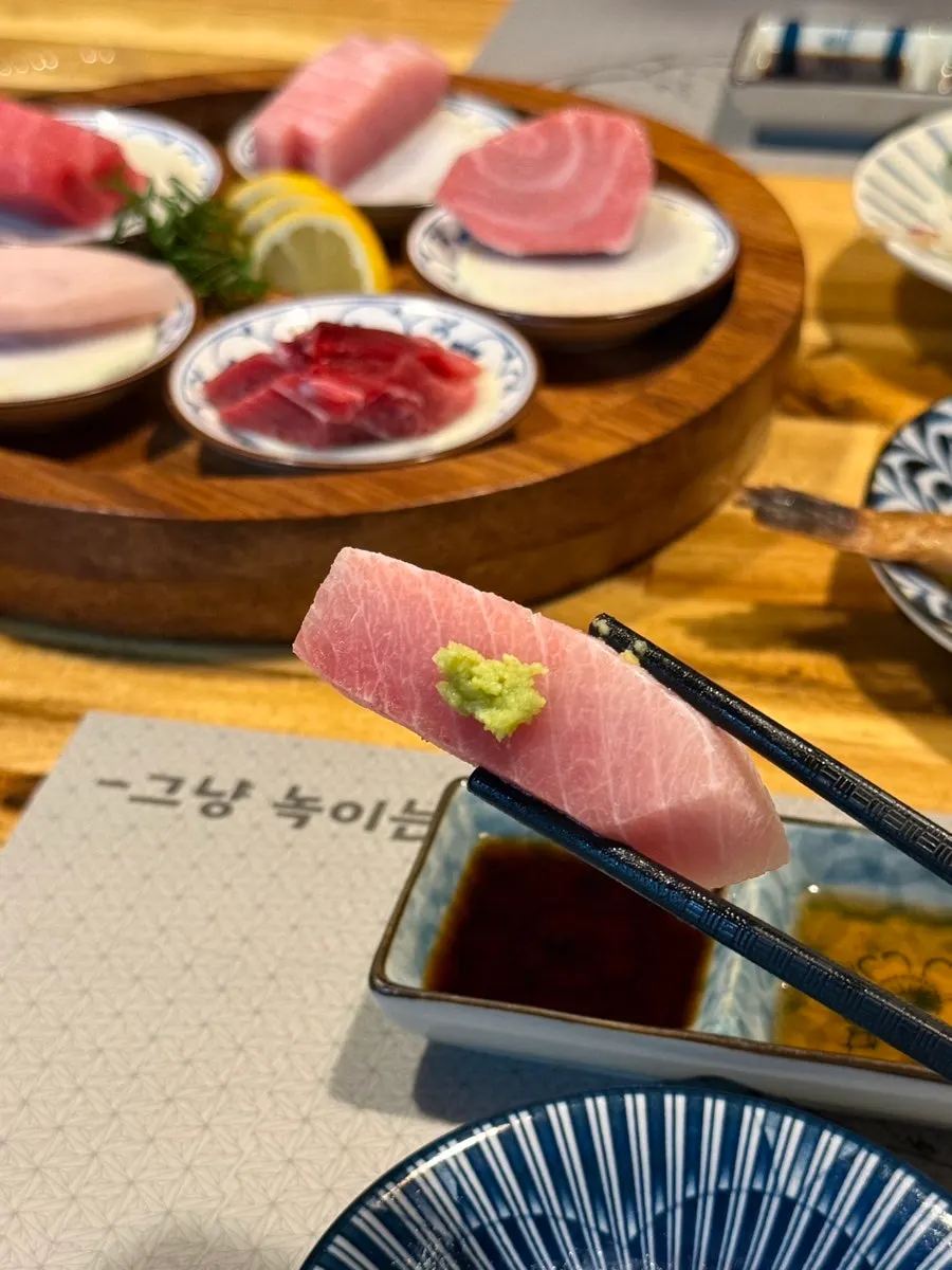 참다랑어 정수리살과 눈다랑어 뱃살