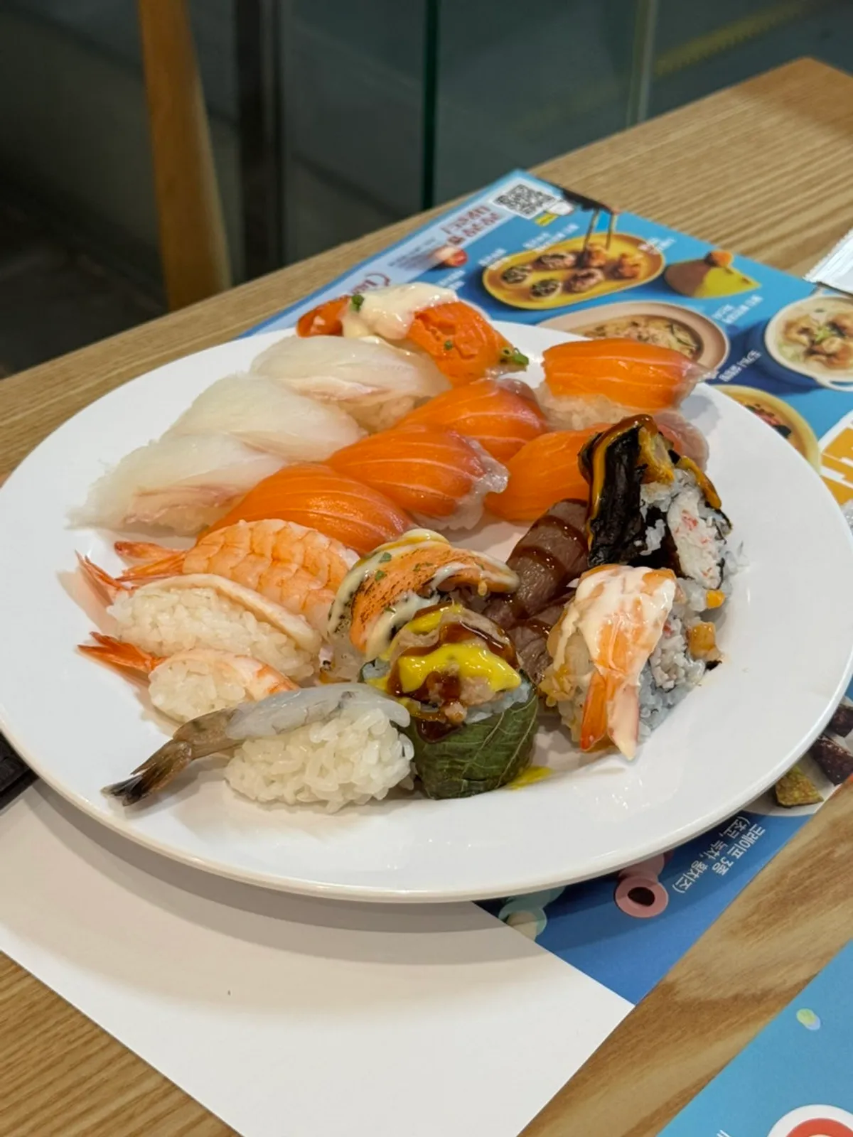 Main photo of the all-you-can-eat sushi buffet at QooQoo Chuncheon Branch