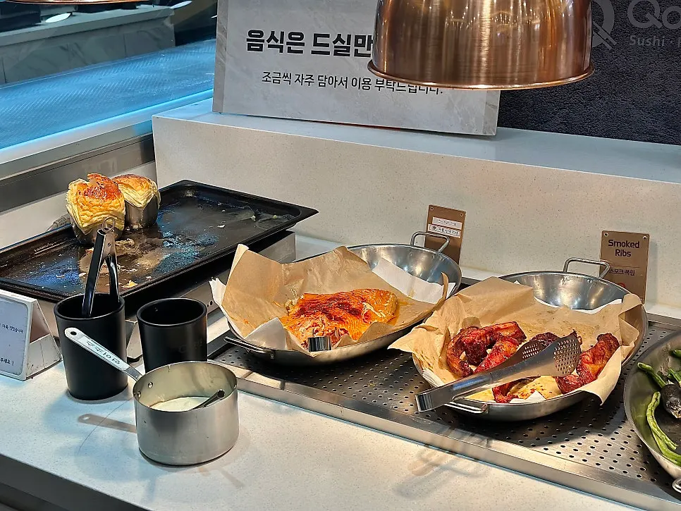 쿠우쿠우 춘천점 뷔페 라인