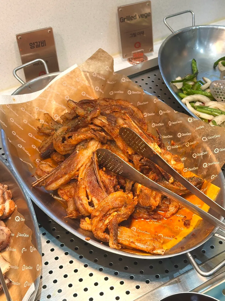 Warm dishes including dongpajok and gamjatang fried rice