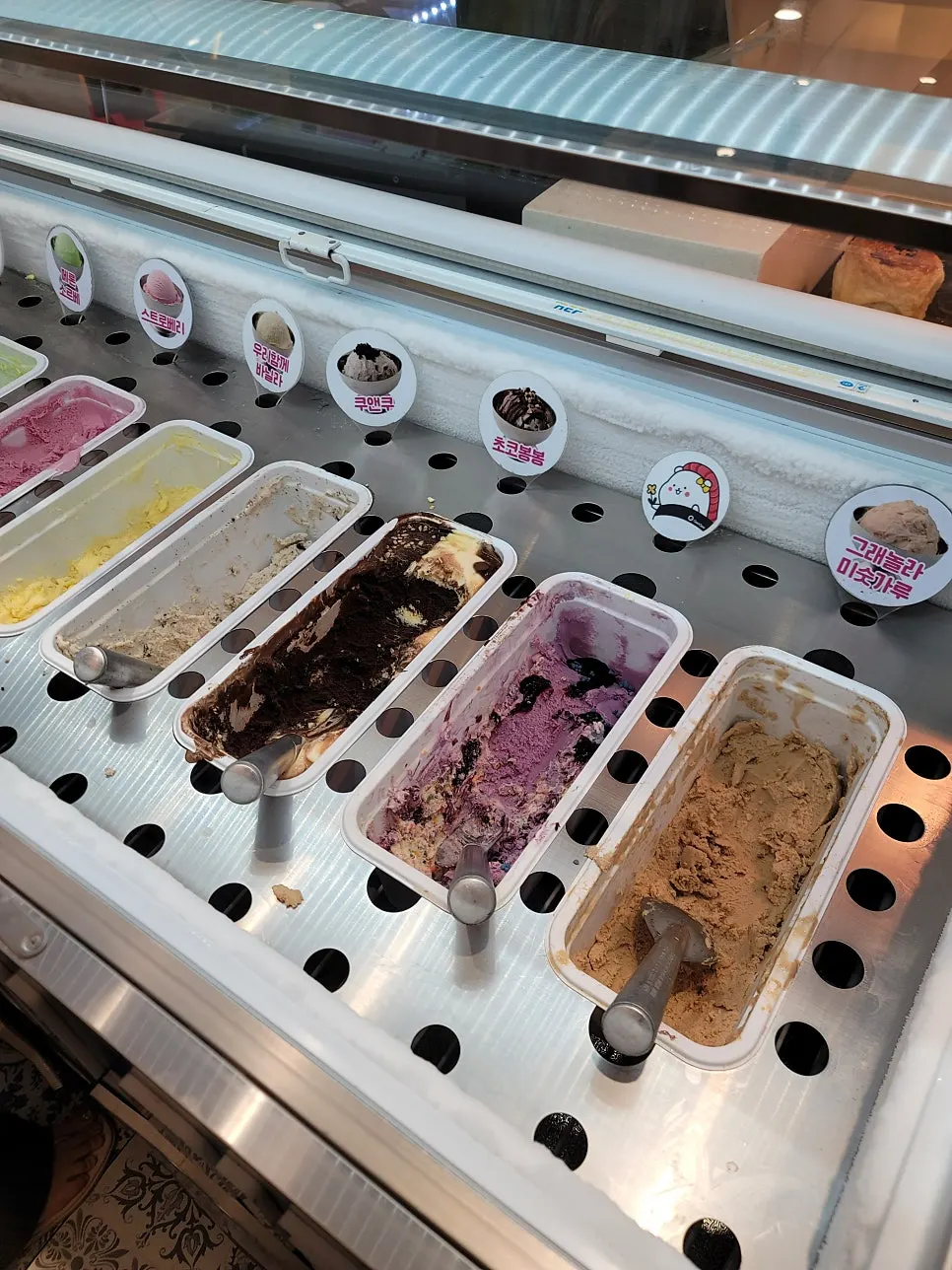 Dessert and fried dish selection