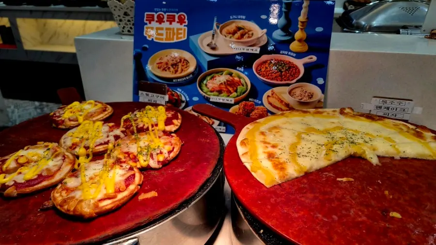 구워진 고기 요리 코너