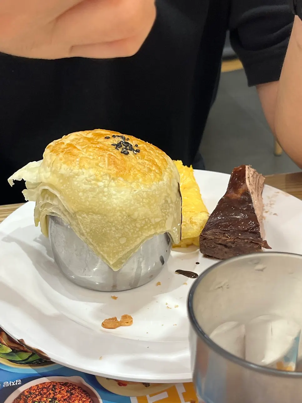 원픽 타코와사비 군함이 담긴 접시