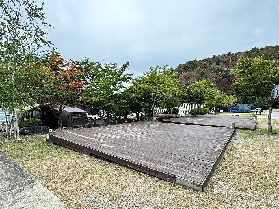 View of a crushed-stone camping site