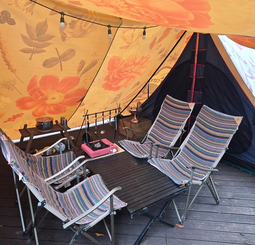 Chuncheon glamping site equipped with cookware