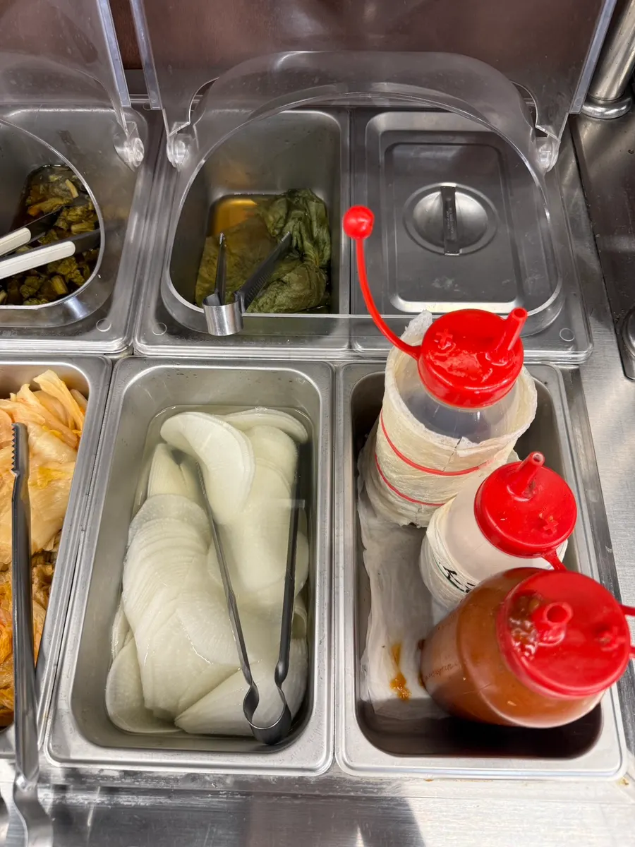 Close-up of the self-serve side dish corner