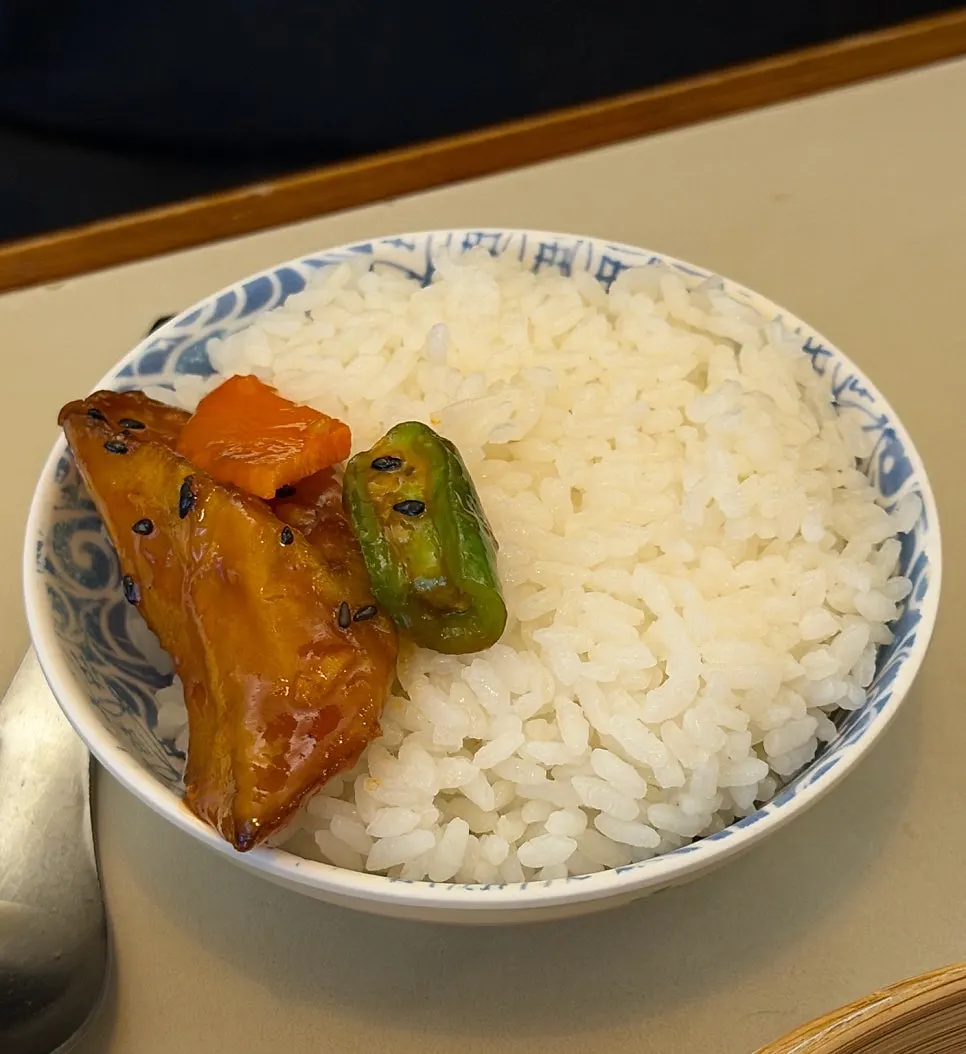 공기밥과 함께 먹는 가지튀김