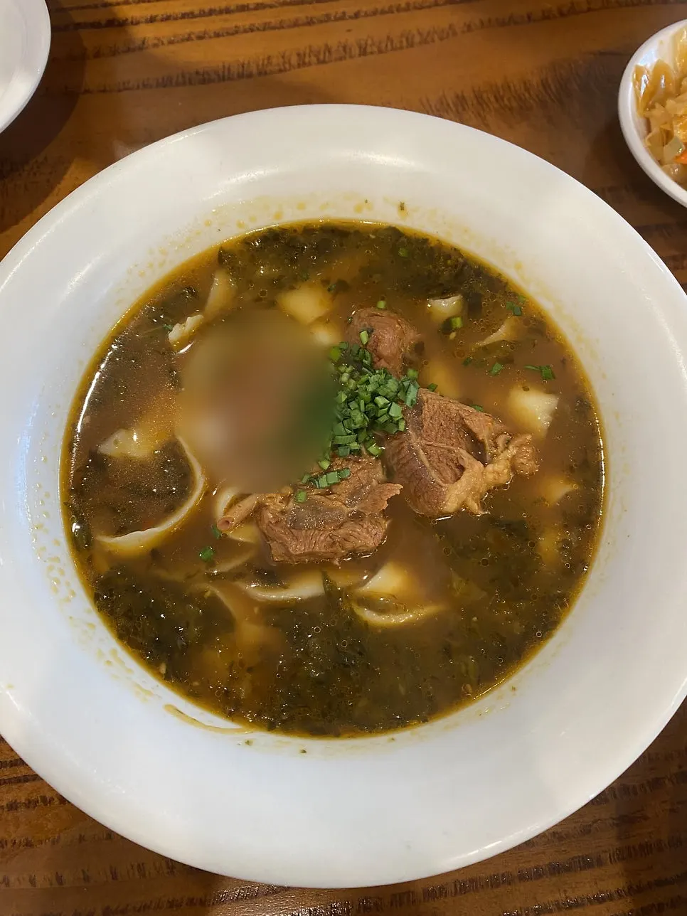 청화원 대표 메뉴 우육도삭면