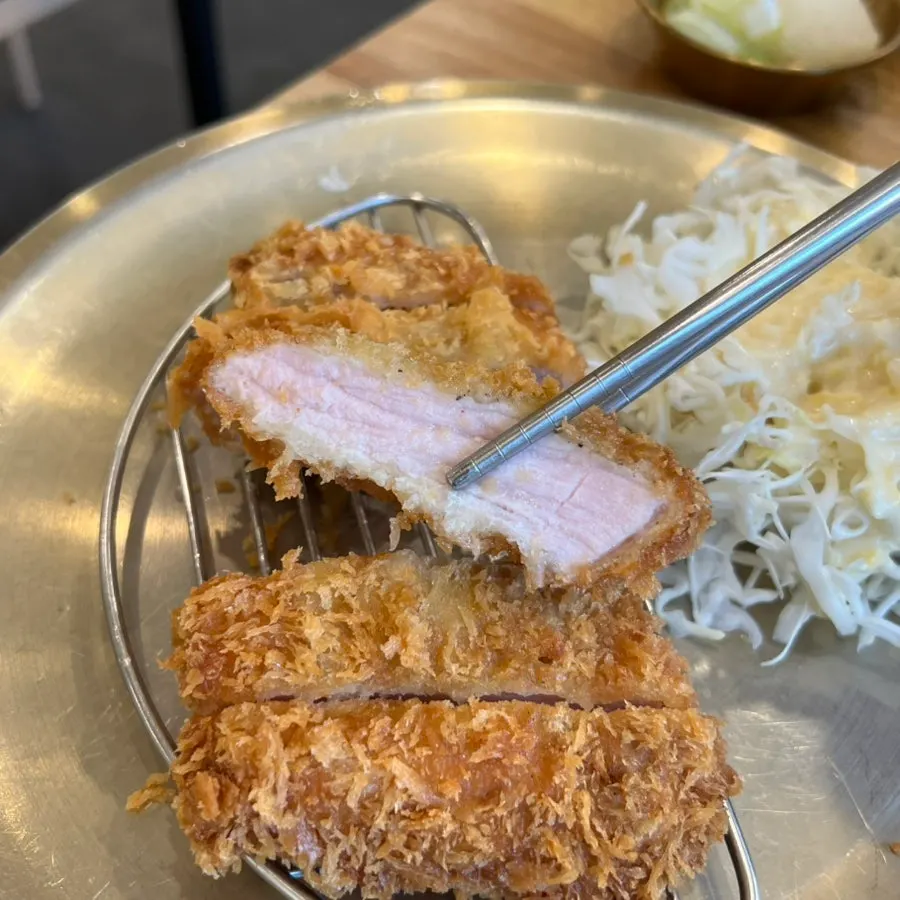 Thick mini pork cutlet