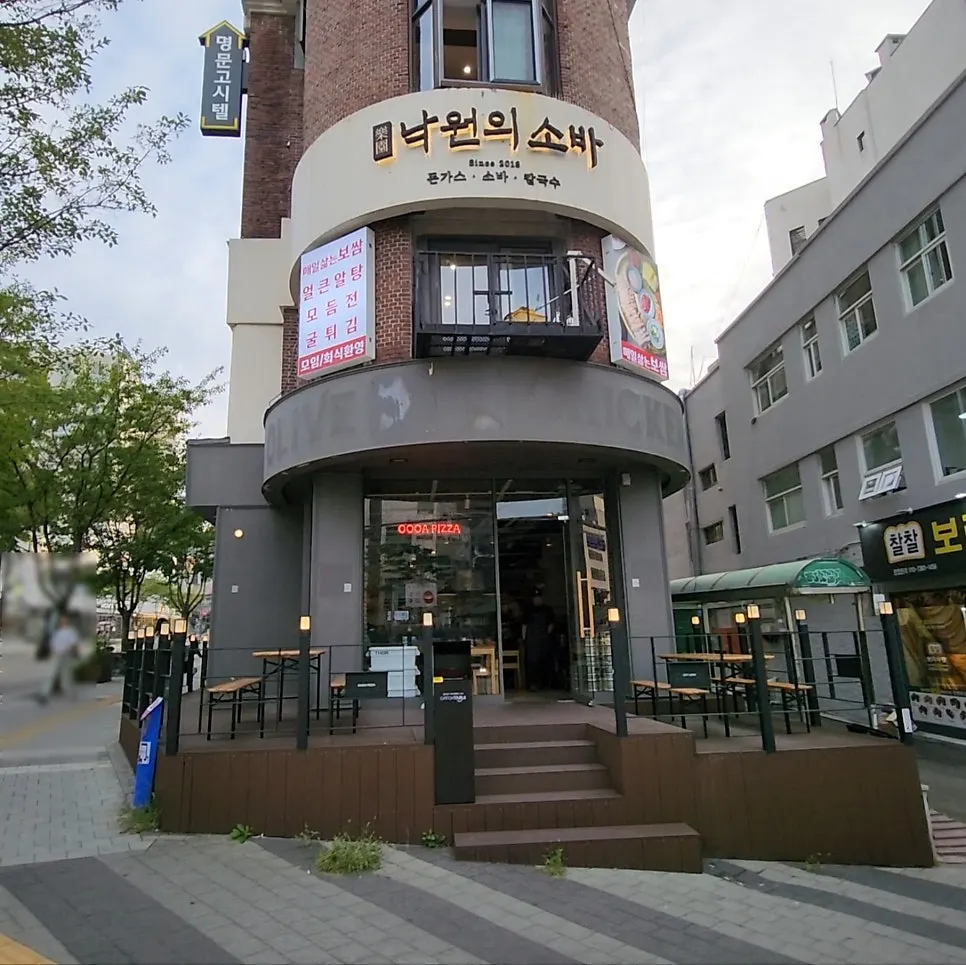 Interior of Nagwon-ui Soba on the 2nd floor