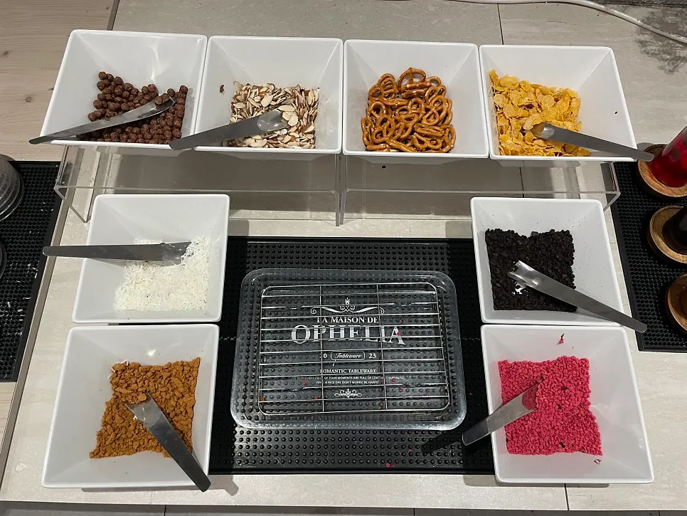 Clean, well-kept self-serve area