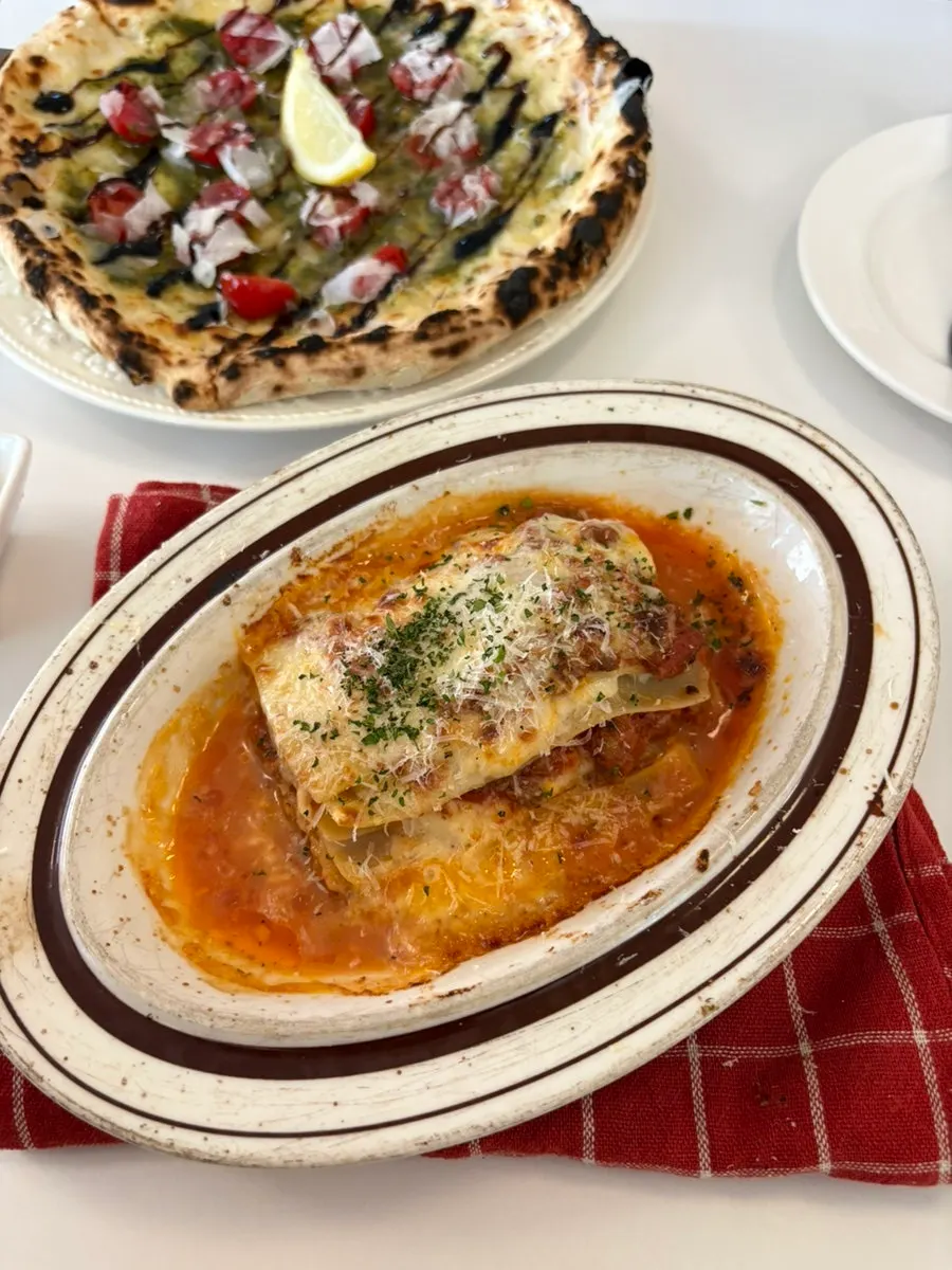 Classic lasagna served on a hot plate