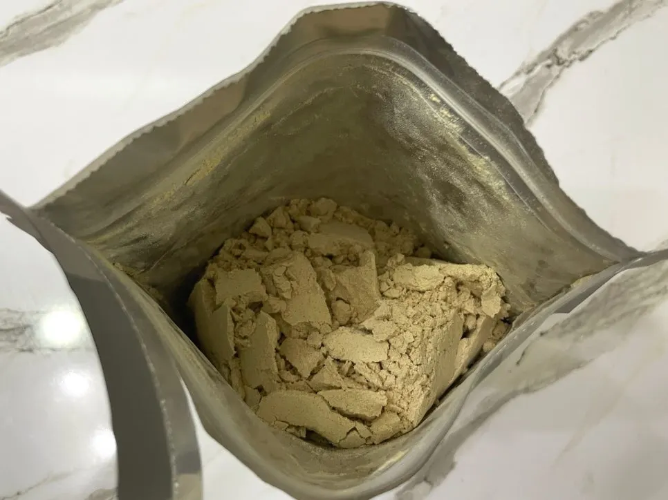 Finely ground Cleanit Black Bean protein powder