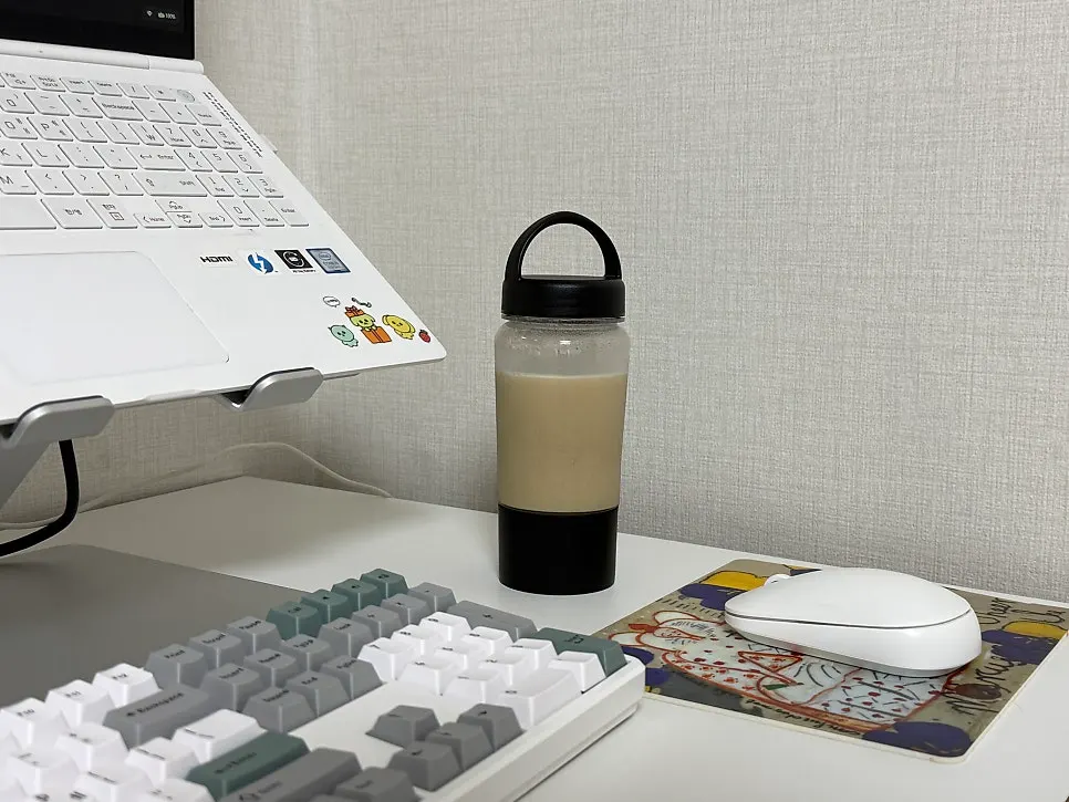 Drinking the protein shake instead of an afternoon snack