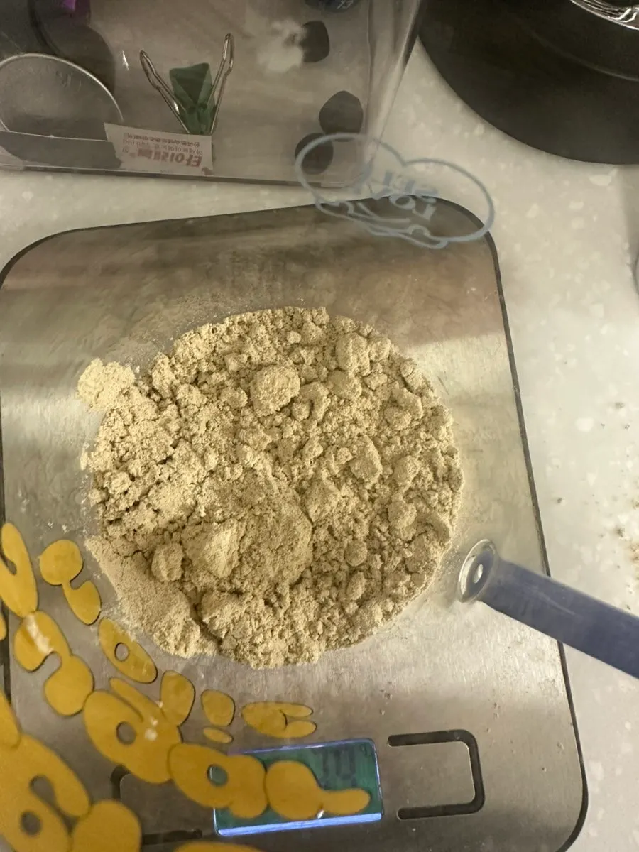 Ingredient label showing 100% domestic roasted black soybean powder