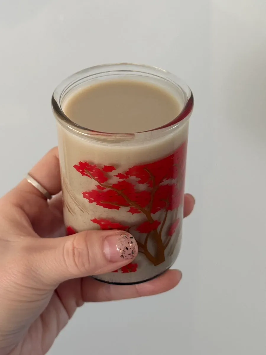 A cup of seoritae bean powder mixed with water