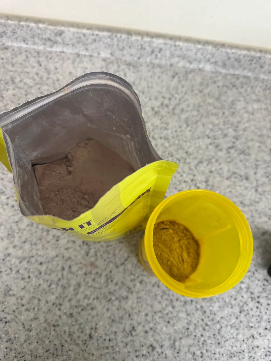 Protein meal replacement with 19.2 g of protein