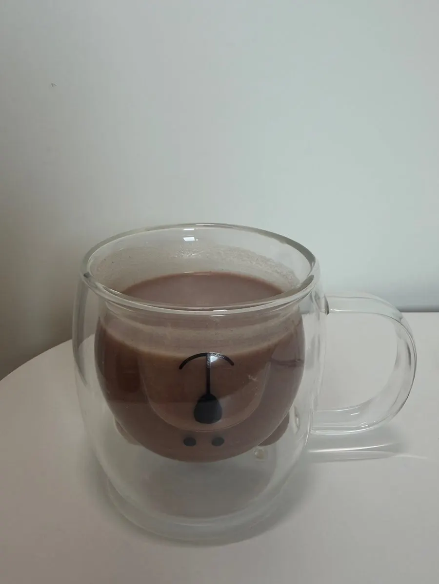 Cleanit Vegan Cacao shake mixed with water