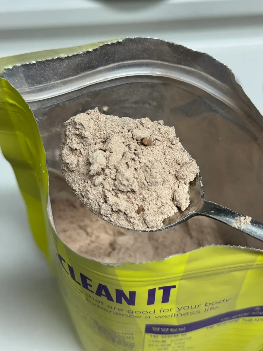 Protein product as an alternative to dairy protein