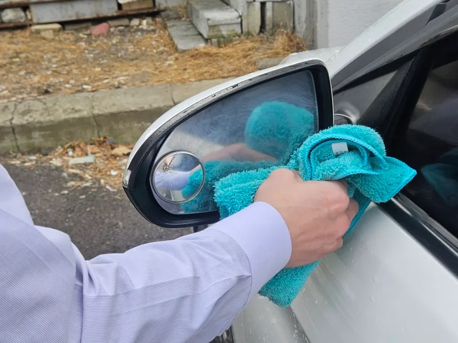 Car glass needing care during a self-service wash