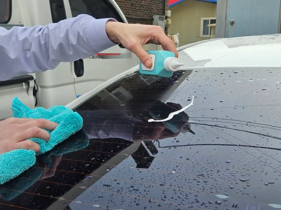 AutoGrooming Car Glass Oil Film Remover for self-service washing