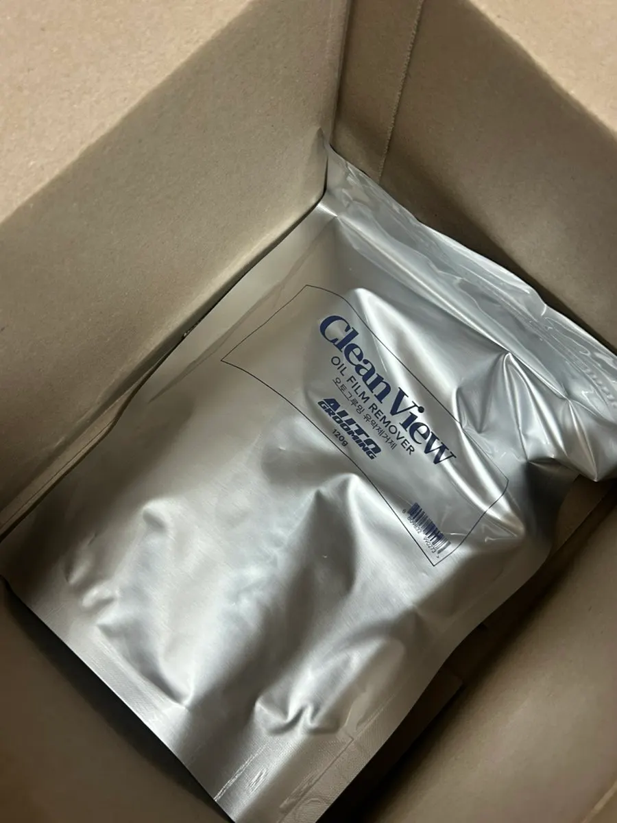 Delivered AutoGrooming Car Glass Oil-Film Remover packaging