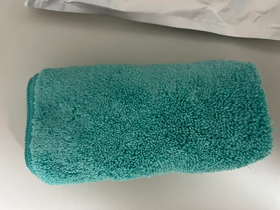 AutoGrooming Car Windshield Oil Film Remover used for a self-service car wash