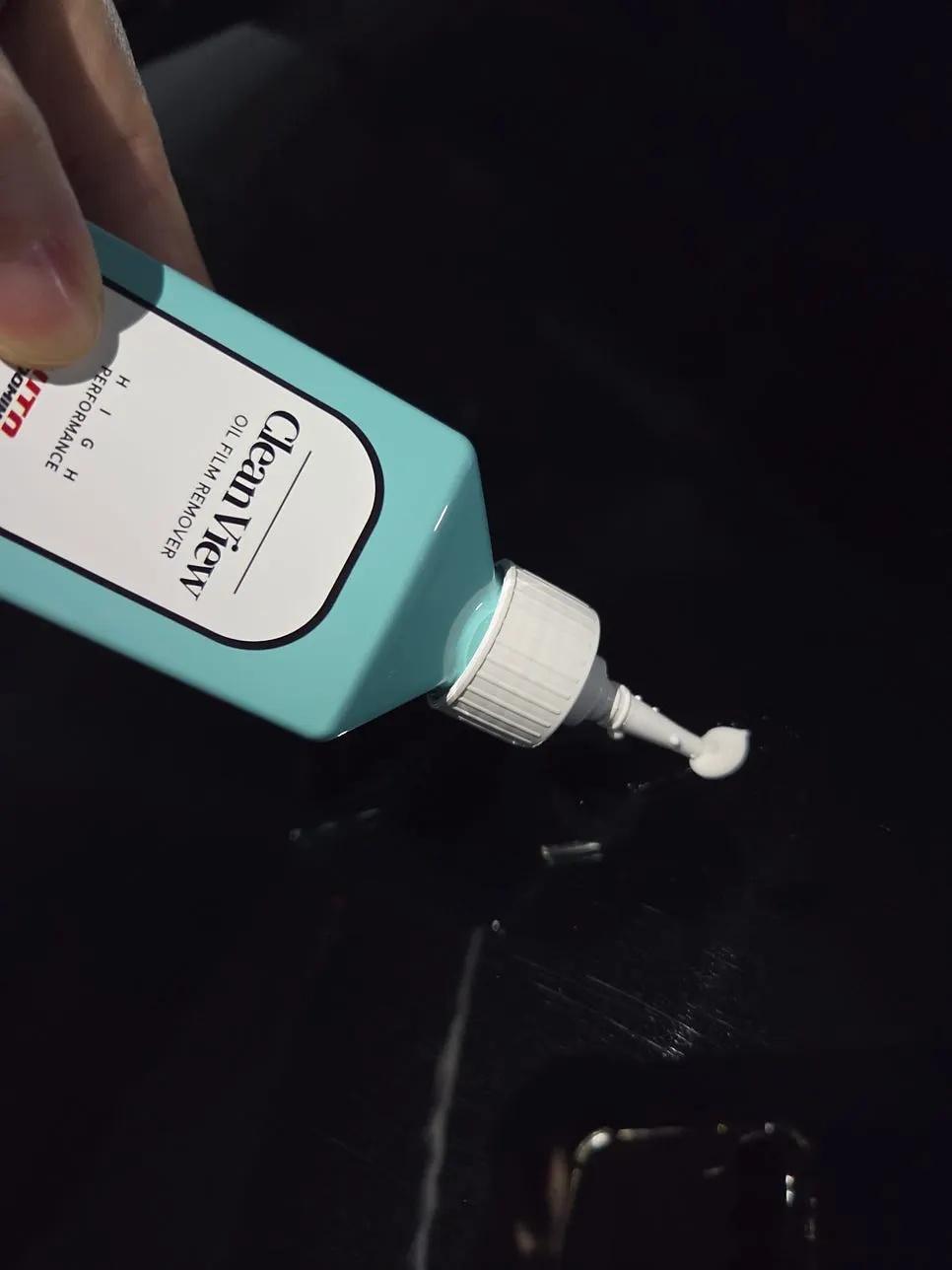 AutoGrooming car glass oil-film remover for washing