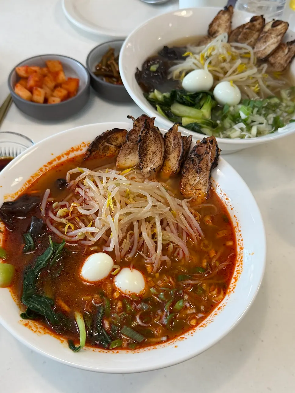 Red chili paste that can be added to the ramyeon