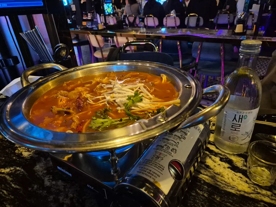 A bowl of jjamppong tang packed with brisket