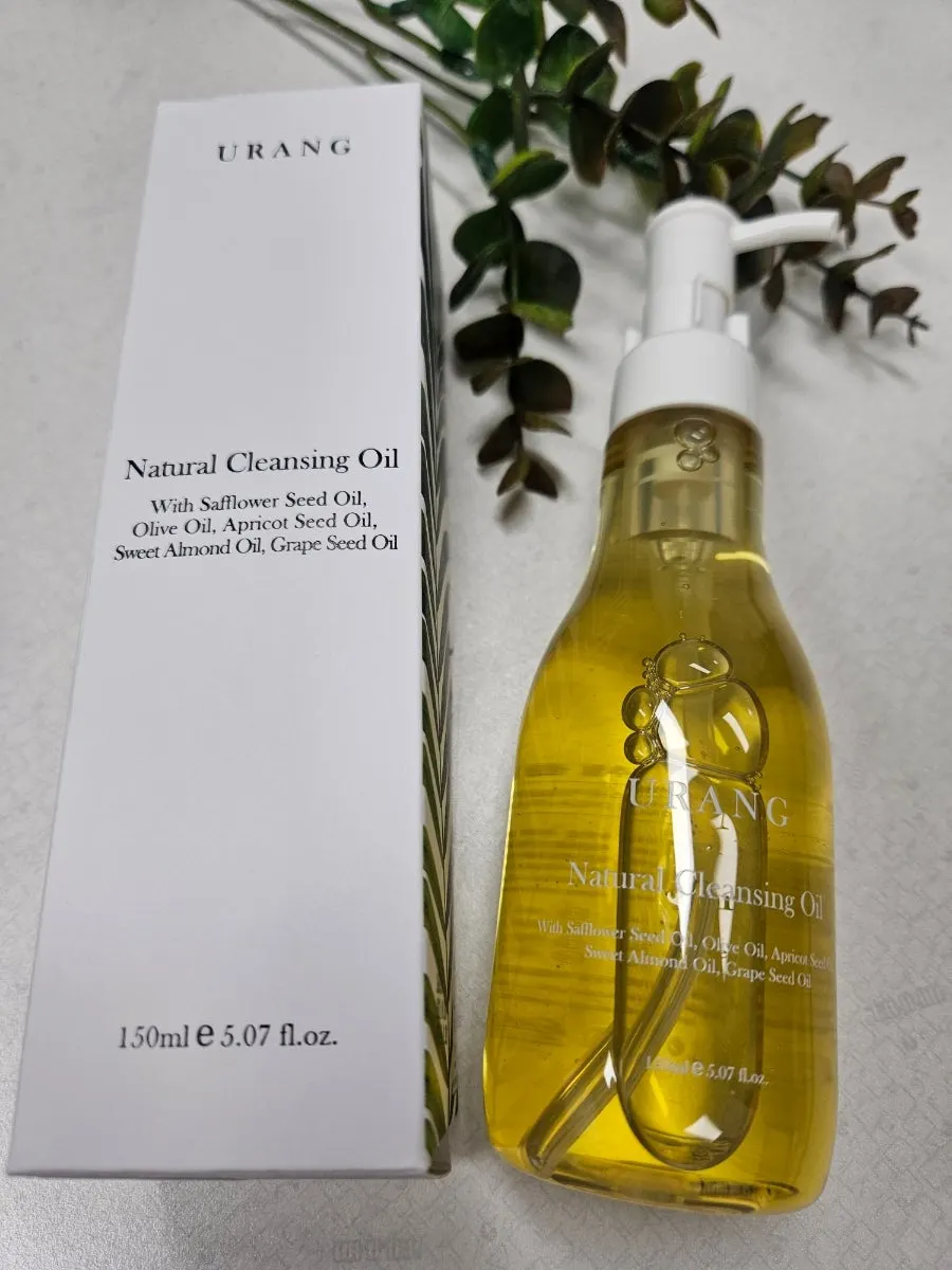 The URANG Natural Cleansing Oil bottle itself