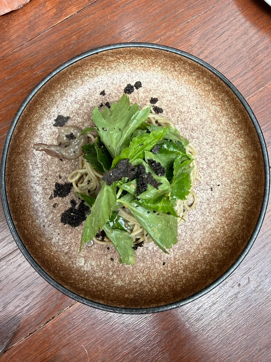 Table setting at Concasse Anguk