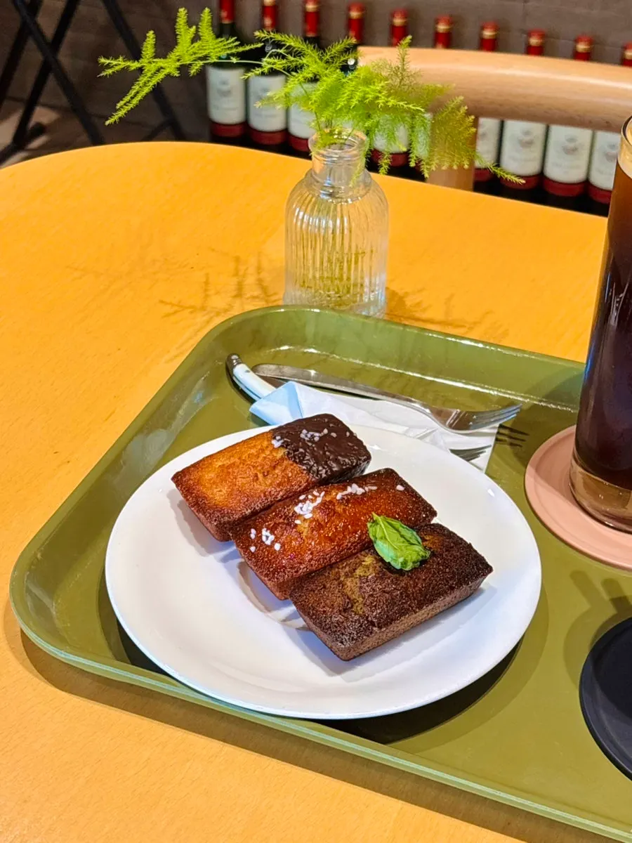 Distinctive financiers picked at the café