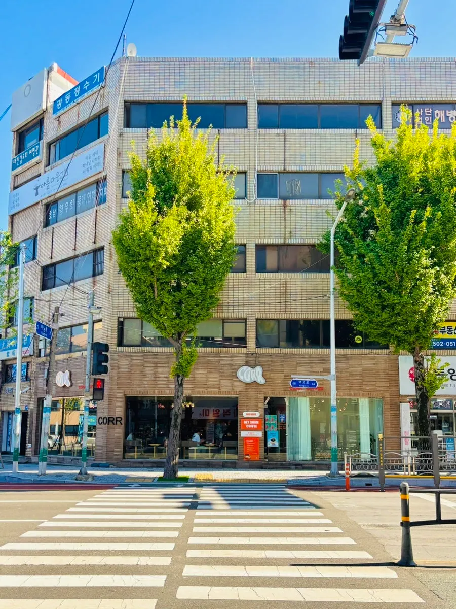 CORR, a Sajik-dong café worth revisiting