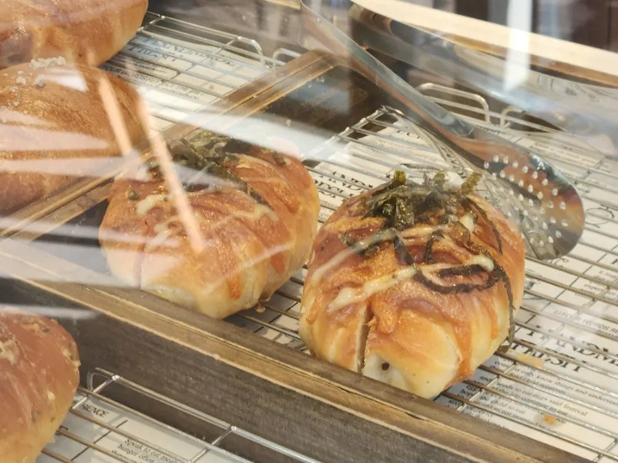 Displayed salt bread varieties and price tags