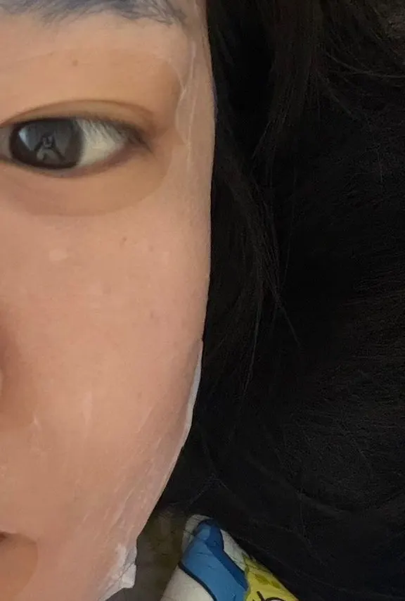 Mask sheet turned transparent after 50 minutes