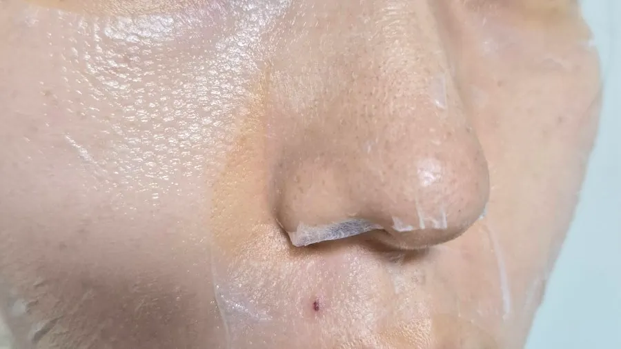 다 마른 뒤 떼어내는 씨샙 패치 마스크