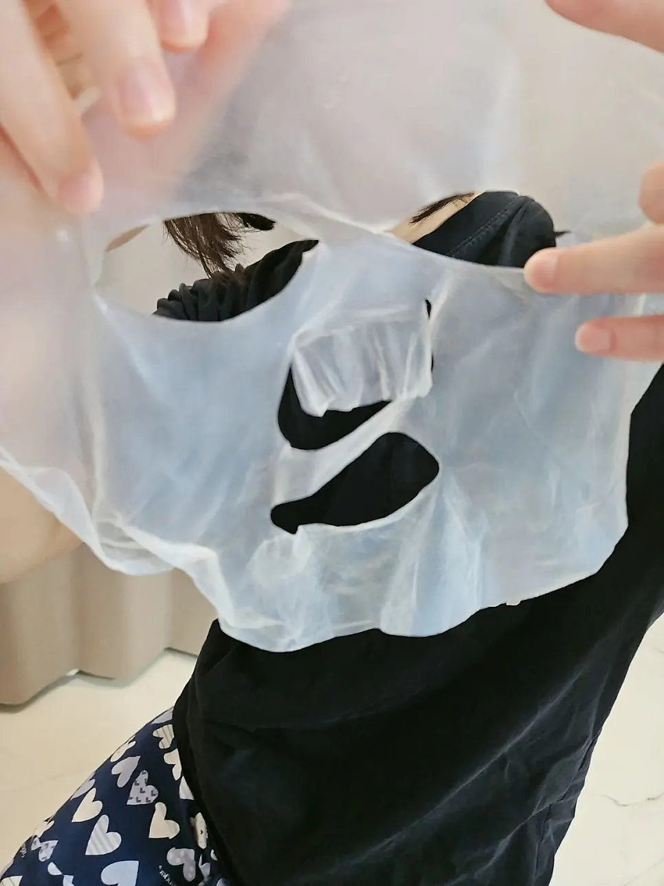 Sebum absorbing sheet drying out like paper