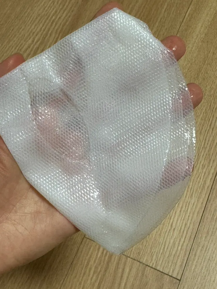 양방향 보호필름이 붙은 피지 패치