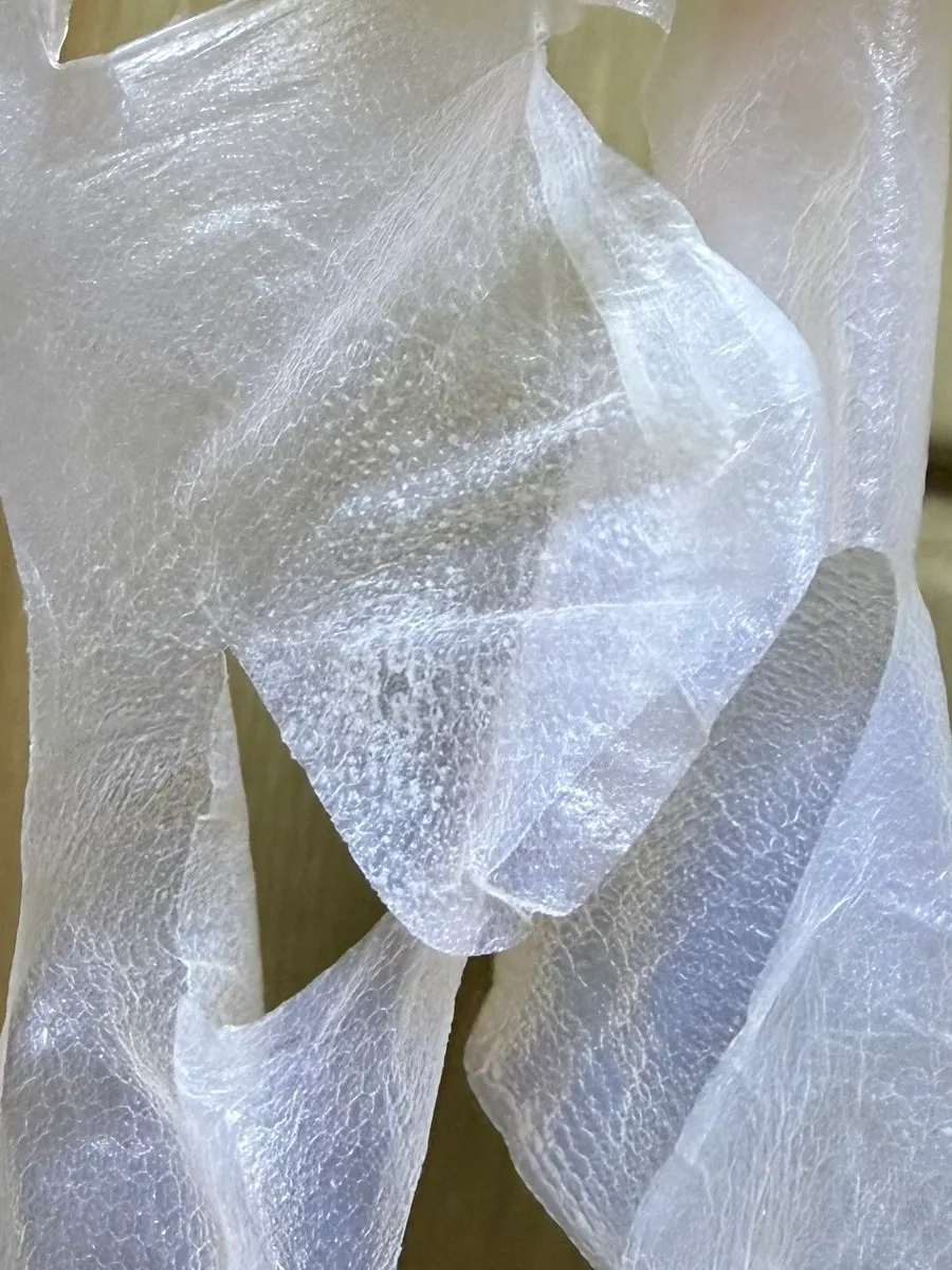 Dead skin traces on the patch mask checked with water