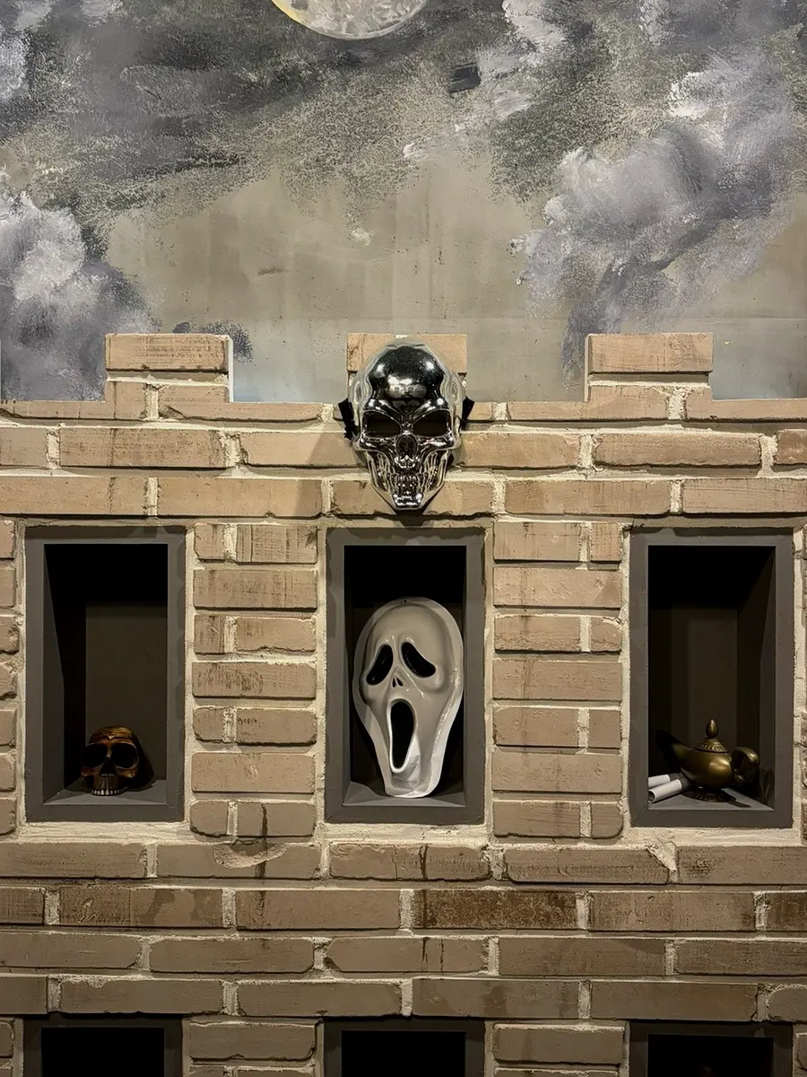 Interior decor of the escape room café